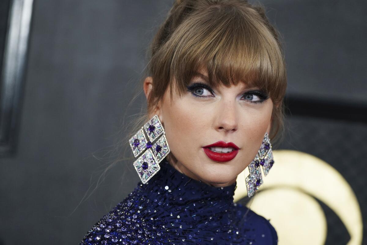 «DESNUDAN» CON AI A TAYLOR SWIFT