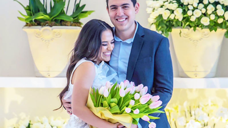 INVITA CÉSAR A APODAQUENSES A SU BODA EN LA PLAZA PRINCIPAL