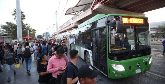 ELIMINACIÓN DE COBRO EN EFECTIVO CREA CAOS Y CONFUSIÓN ENTRE USUARIOS