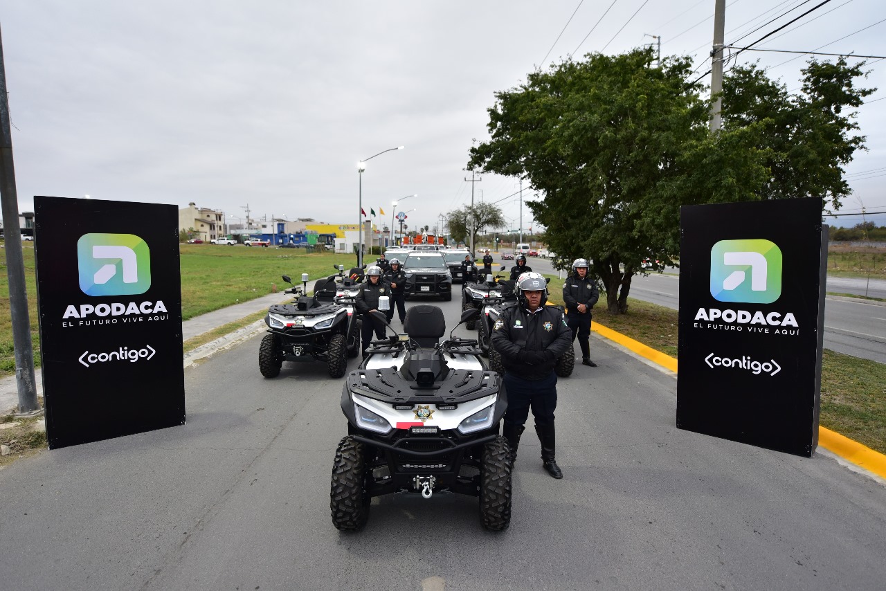ENTREGA CÉSAR GARZA MÁS PATRULLAS Y UNIDADES PARA PROTECCIÓN CIVIL