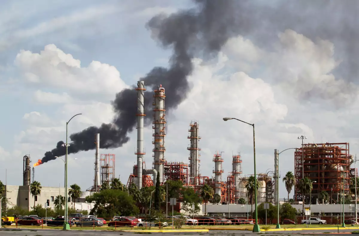 Pemex utilizará tecnología japonesa para disminuir contaminación en Cadereyta NL