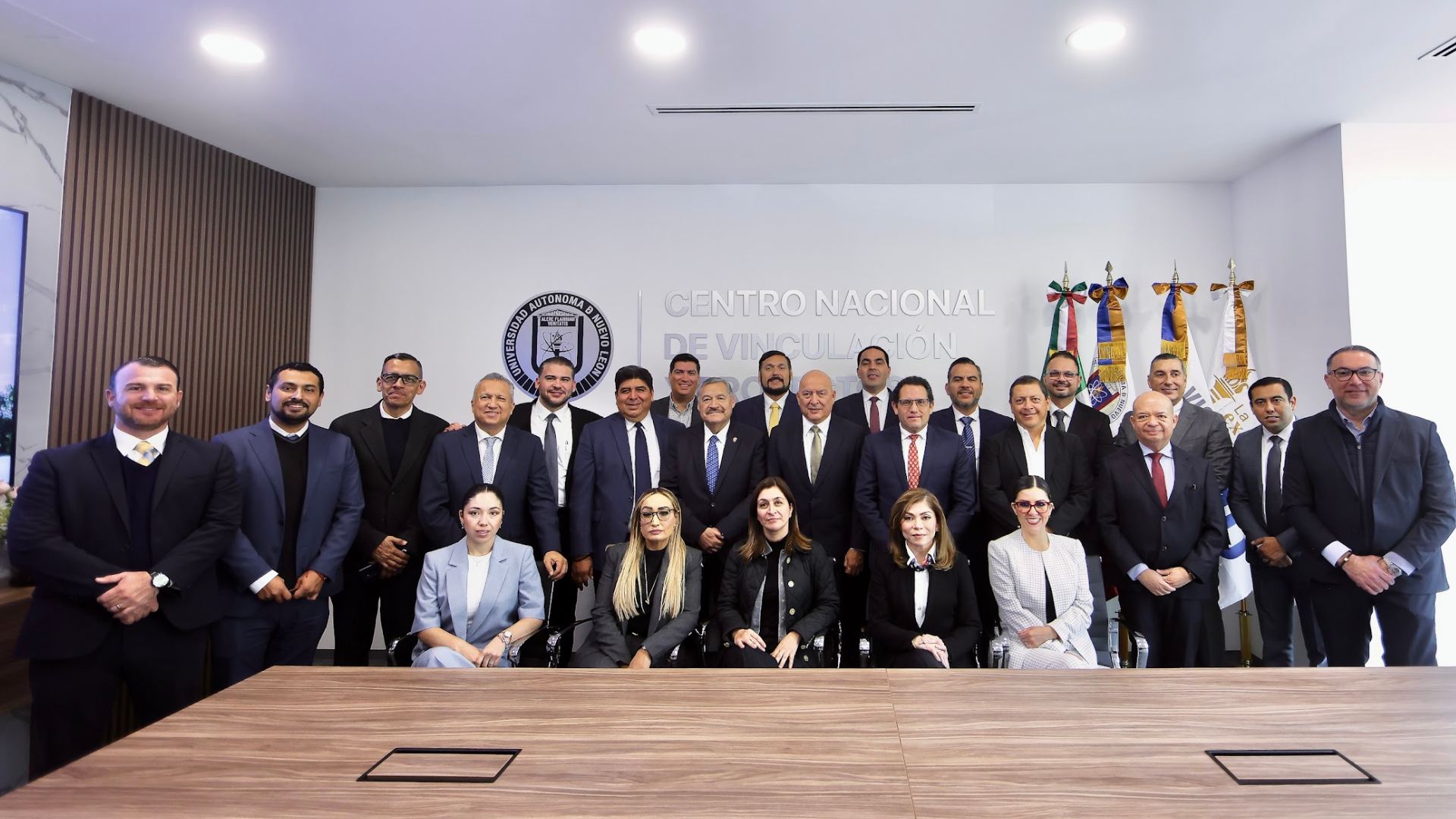 La UANL busca impulsar sus servicios a nivel nacional, abre oficina en CDMX