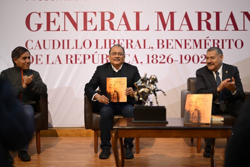 Conmemoran bicentenario del natalicio del Gral. Mariano Escobedo