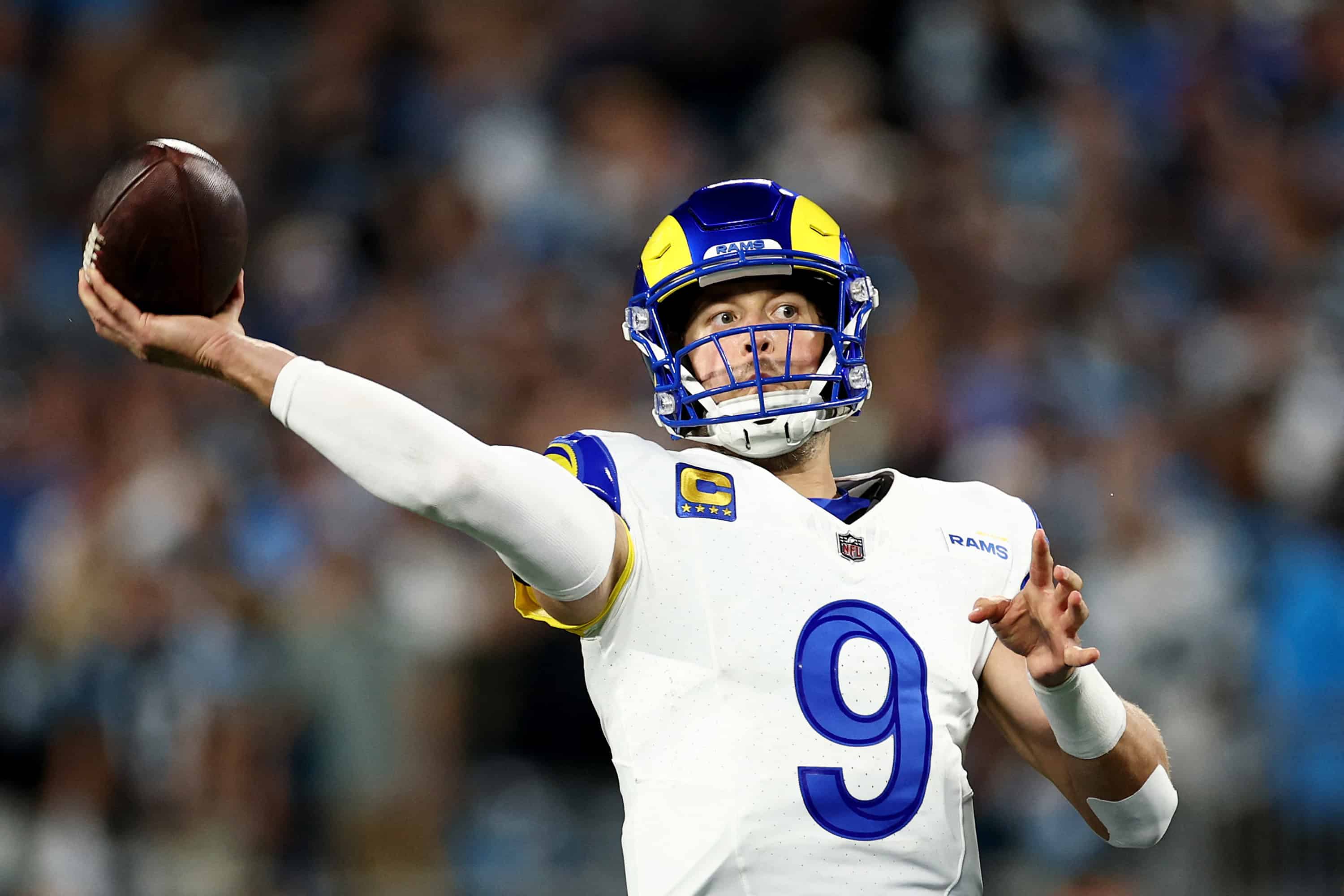 Bears y Rams avanzan a ronda divisional