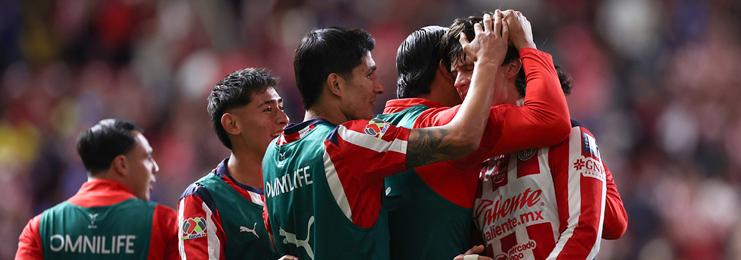 ¡El Clásico de México se pinta de Rojiblanco!