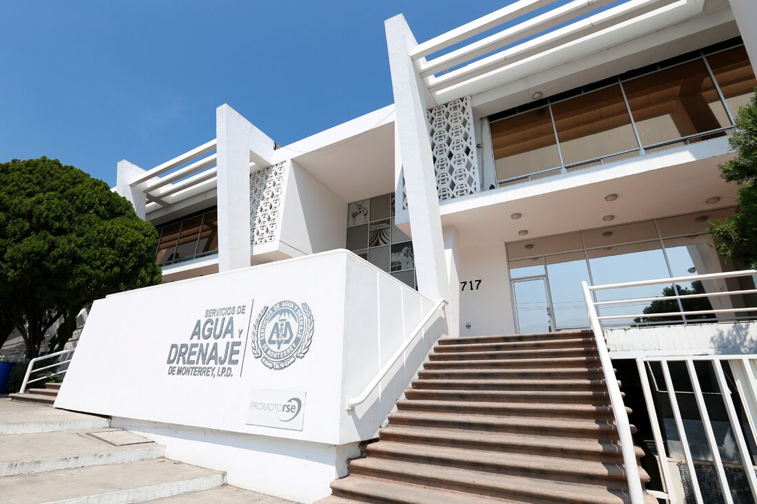 Tibieza de líderes sindicales de AyD de Monterrey mantiene en incertidumbre a trabajadores por prestaciones