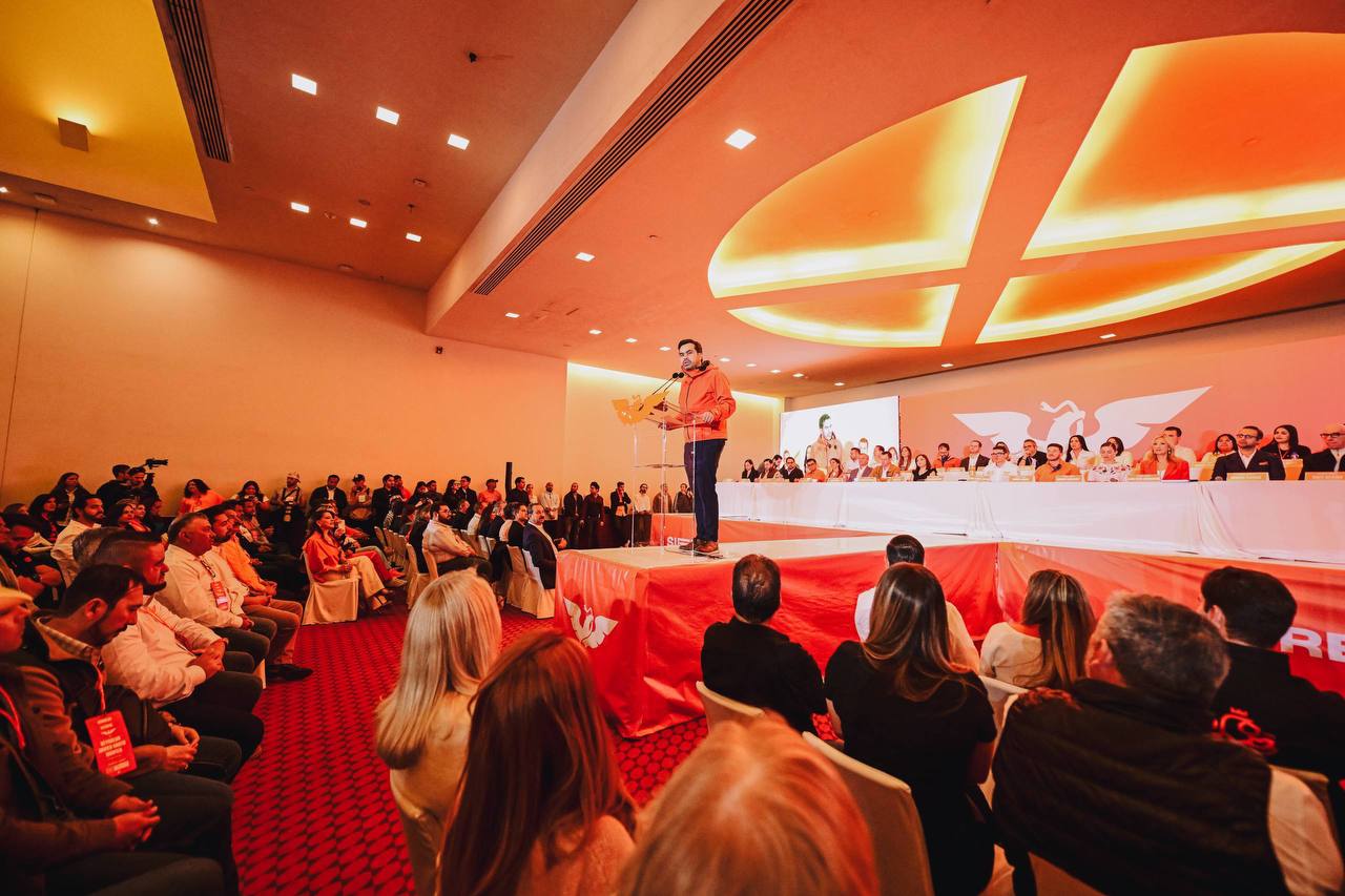 «De chile, de dulce y de manteca», MC «destapa» a 8 para la gubernatura de NL