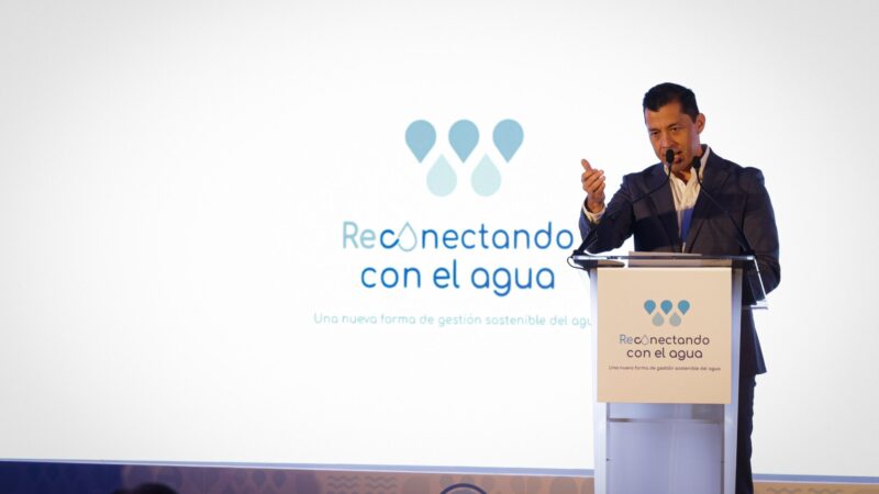 Buscan recuperar 40 por ciento de agua que se pierde en la red metropolitana de Monterrey