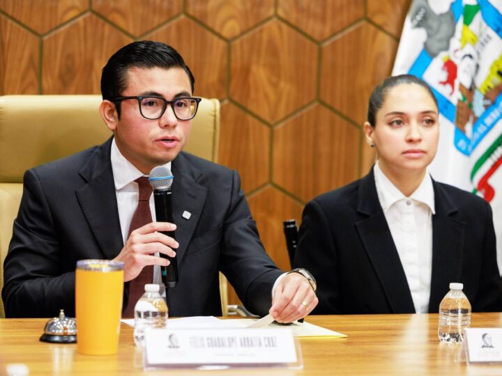 Félix Arratia pide licencia como alcalde de Juárez, NL