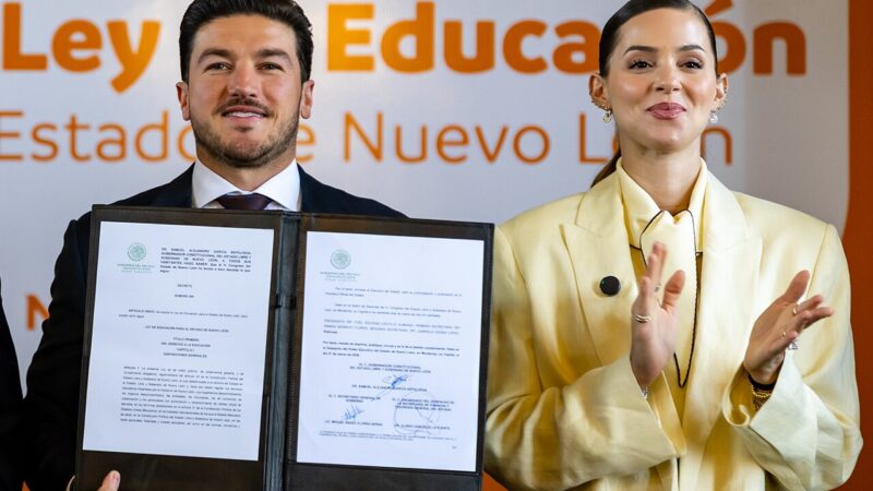 Firma Samuel Nueva Ley de Educación para NL, entraría en vigor en agosto