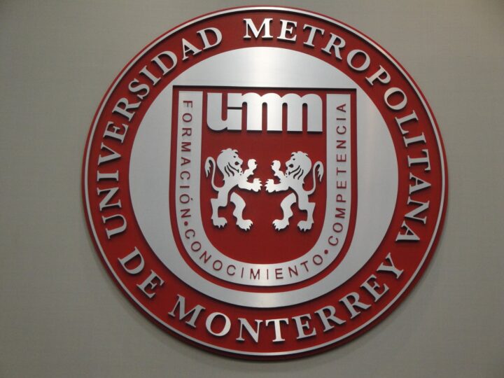 Enfrenta la UMM dificultades económicas sin pago al personal y riesgo de perder el ciclo escolar