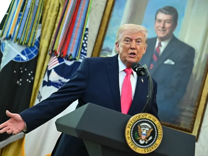 Trump propone aumentar un 40 % el gasto en defensa a cambio de recortar programas sociales