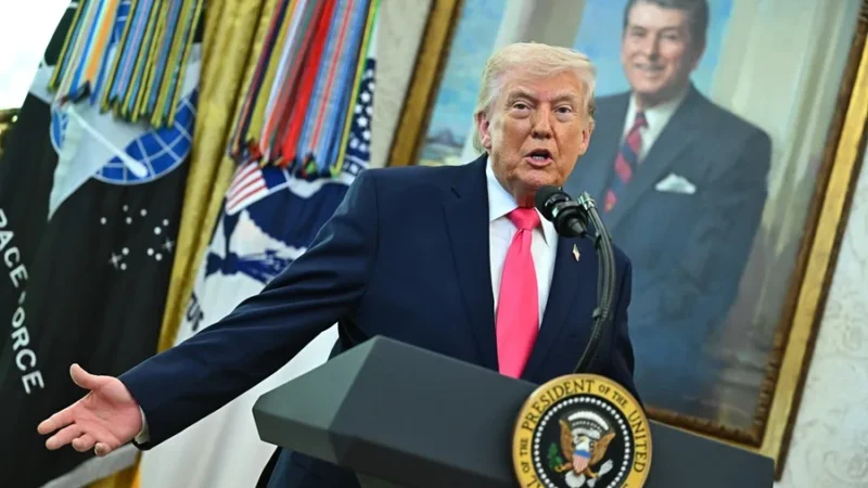 Trump propone aumentar un 40 % el gasto en defensa a cambio de recortar programas sociales