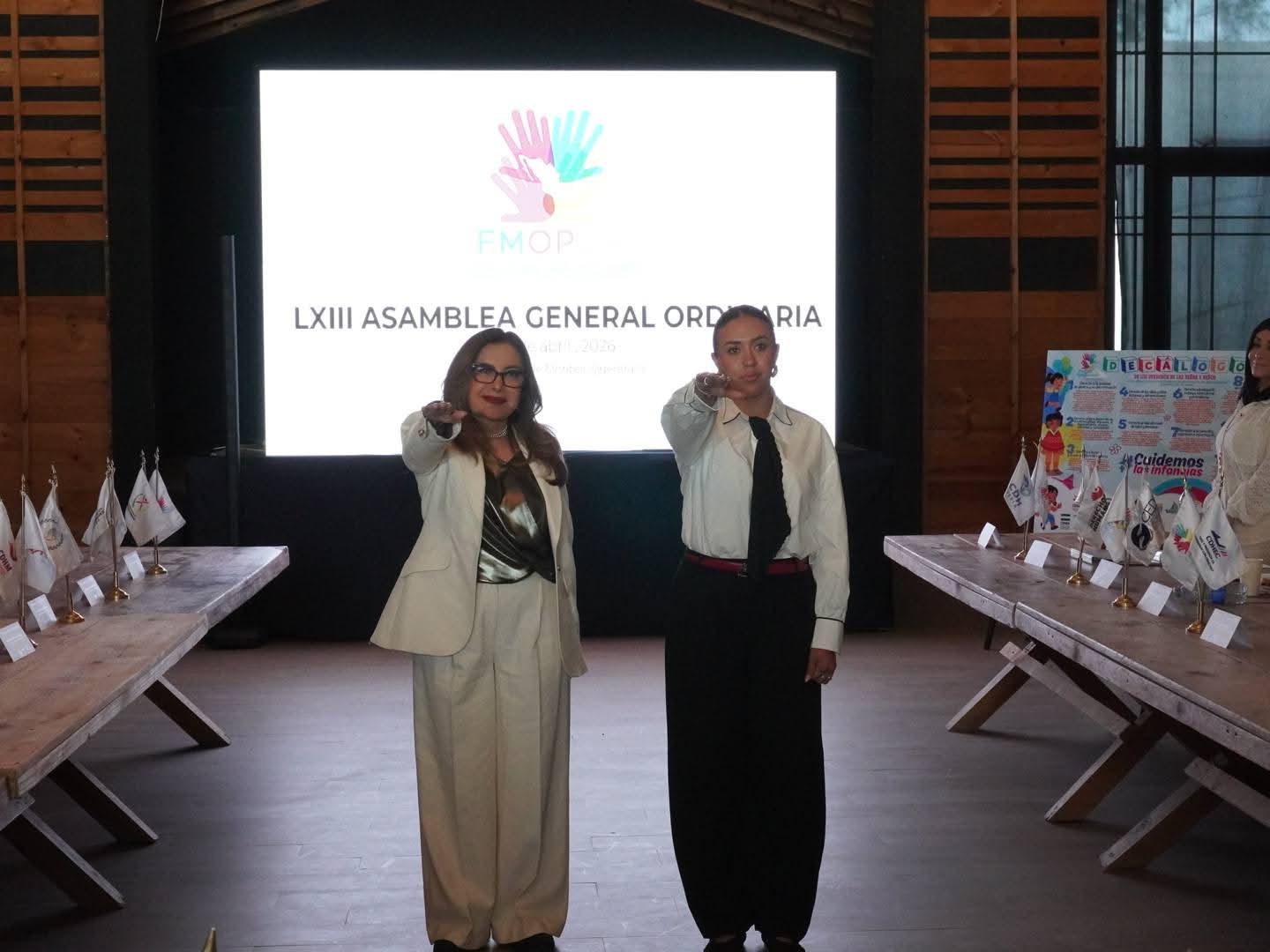 Es Presidenta de la CEDHNL, Secretaria de organismo nacional de derechos humanos