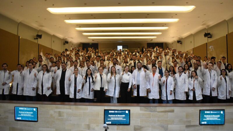 Contrata IMSS Nuevo León a 399 médicas y médicos especialistas durante el Draft 2026