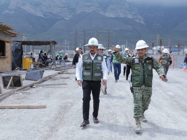Zoé Robledo recorre en gira por Nuevo León obra del Hospital Regional de Especialidades Santa Catarina de 553 camas