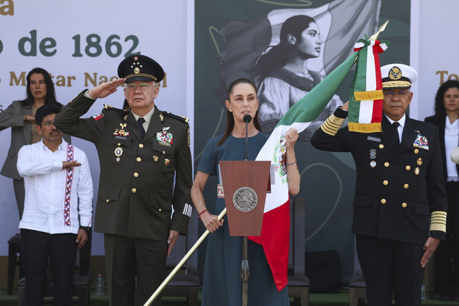 La Presidenta Claudia Sheinbaum alerta contra intervención e injerencia extranjera al conmemorar la Batalla de Puebla