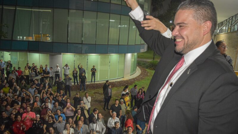 David Castillo es electo director de la FACDYC de la UANL