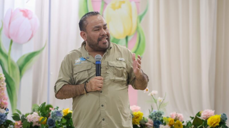 «Rebatinga» entre el PRI y PAN por candidatura a la alcaldía de Monterrey