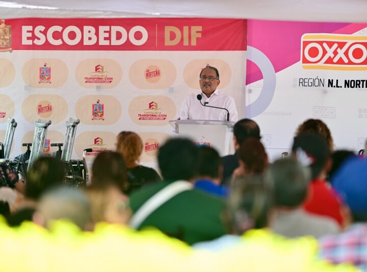 Entregan en Escobedo más de 400 aparatos ortopédicos
