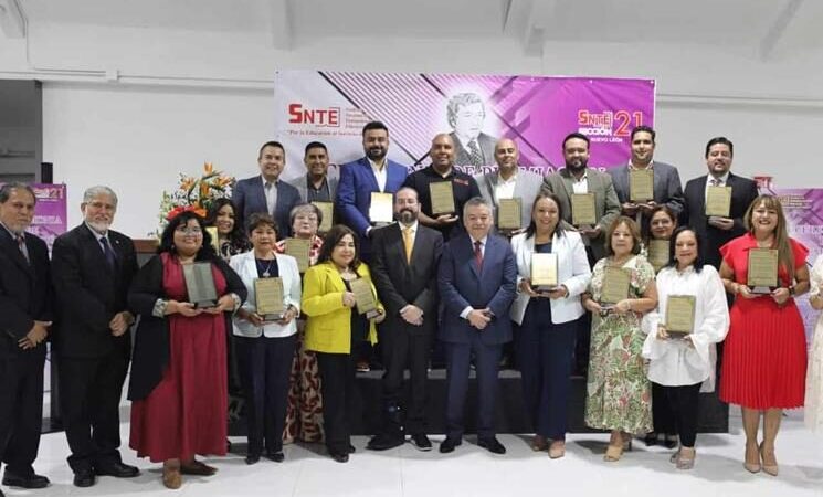 Entrega Sección 21 Reconocimiento al Mérito Educativo y Sindical 2026