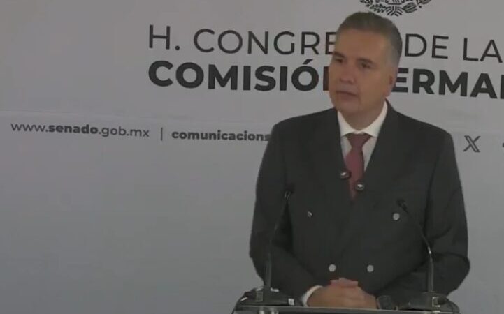 Waldo Fernándz solicita licencia en el Senado, para contender por candidatura al gobierno de NL