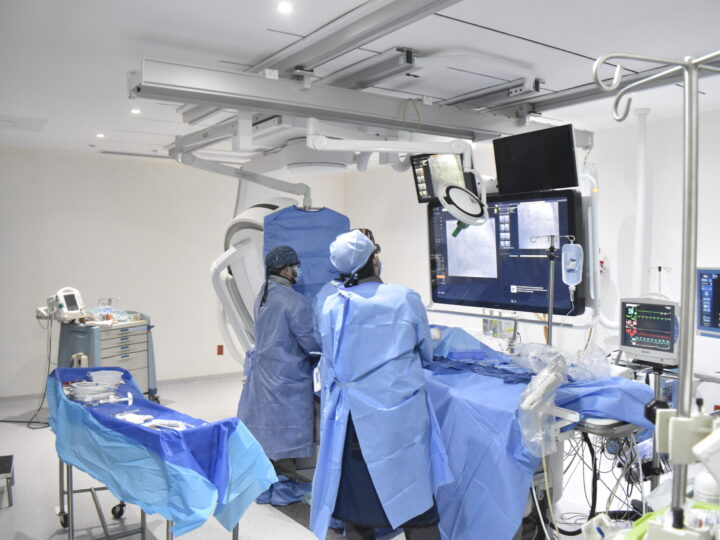 Incorpora IMSS en Nuevo León nuevo angiógrafo para atender a niñas y niños con enfermedades del corazón