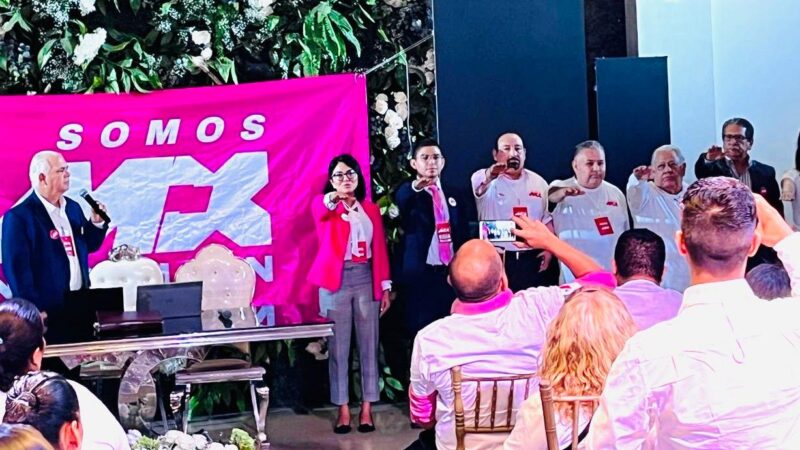 Toma protesta dirigencia estatal de Somos México en NL