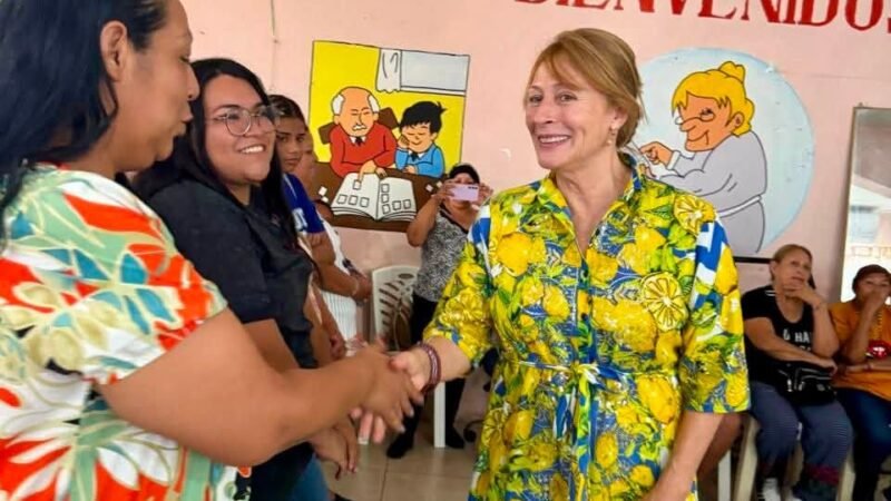 Disminución de migración a EU, oportunidad de arraigar a población de NL, dice Tatiana Clouthier