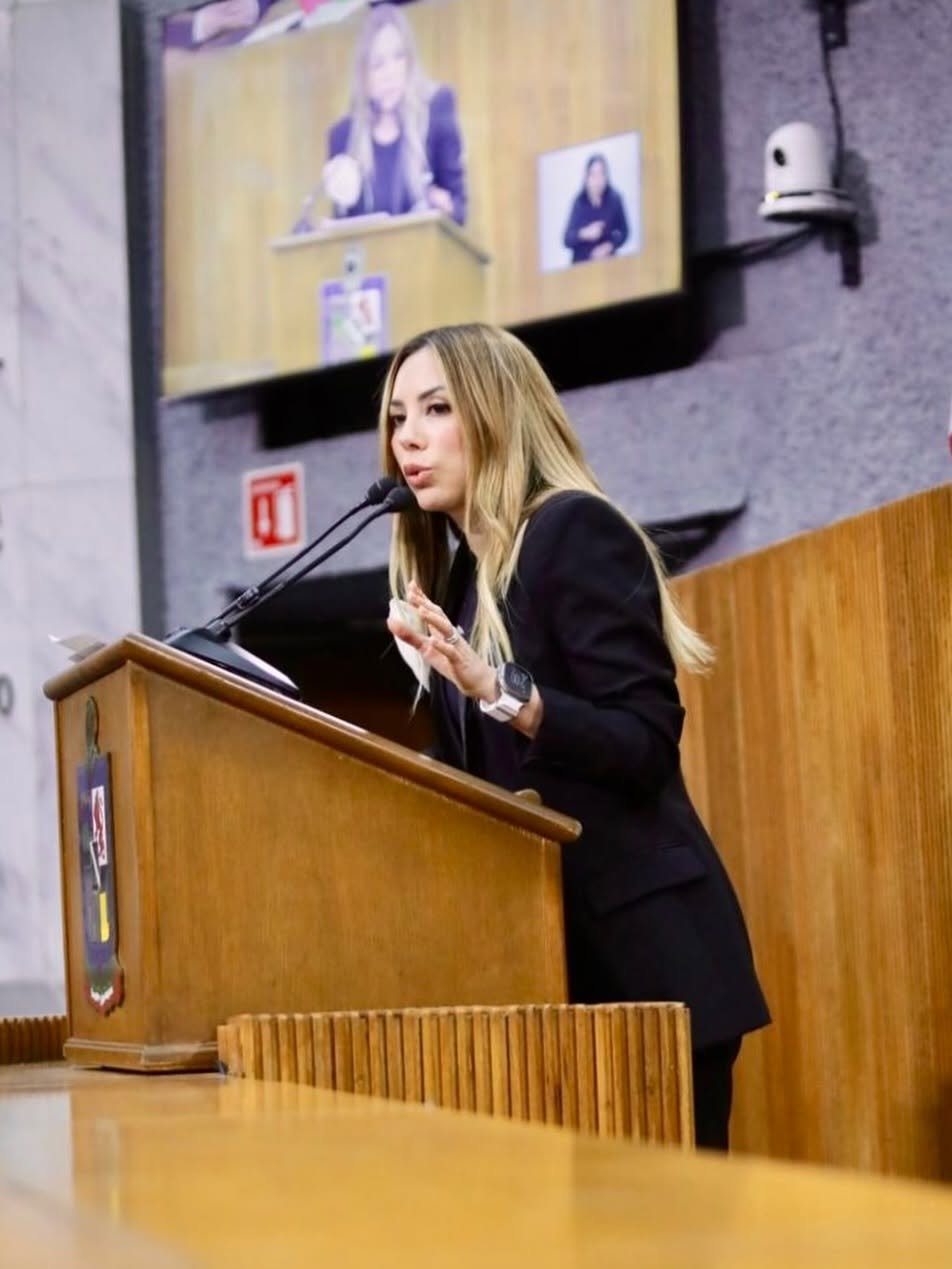 Preside la diputada Perla Villarreal el Congreso de NL