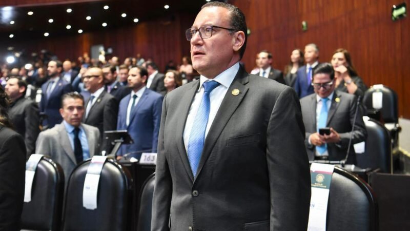 Proponen reformas para dotar de seguro a repartidores motociclistas