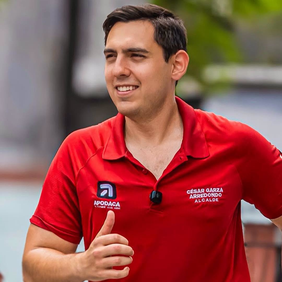 César Garza Arredondo pide a Samuel pagar adeudos y transitar presupuesto con el Congreso