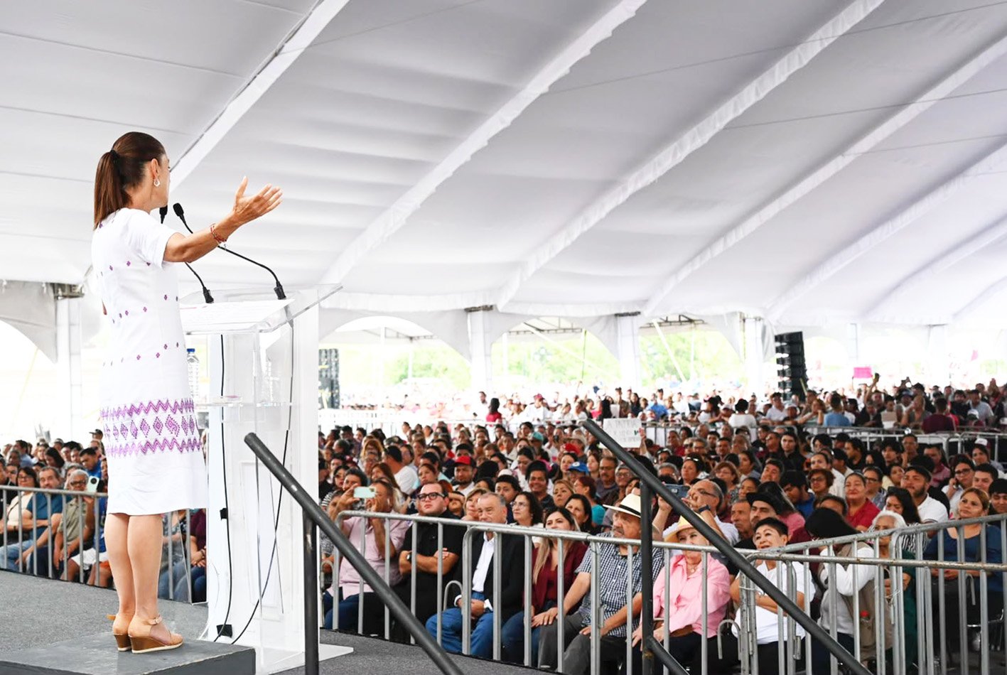 Anuncia Claudia impulso a educación, salud, agua, movilidad y programas de bienestar en visita a NL