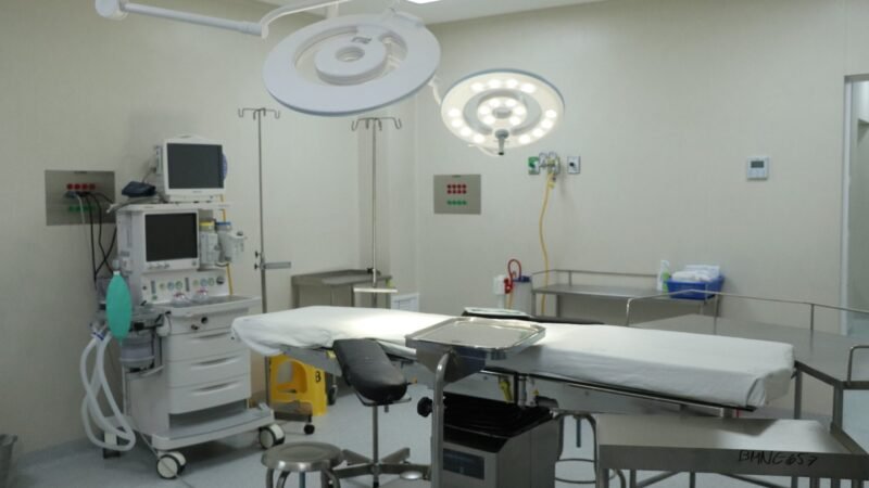 Inaugura IMSS Nuevo León nuevo quirófano de Urgencias en el HGR No. 33