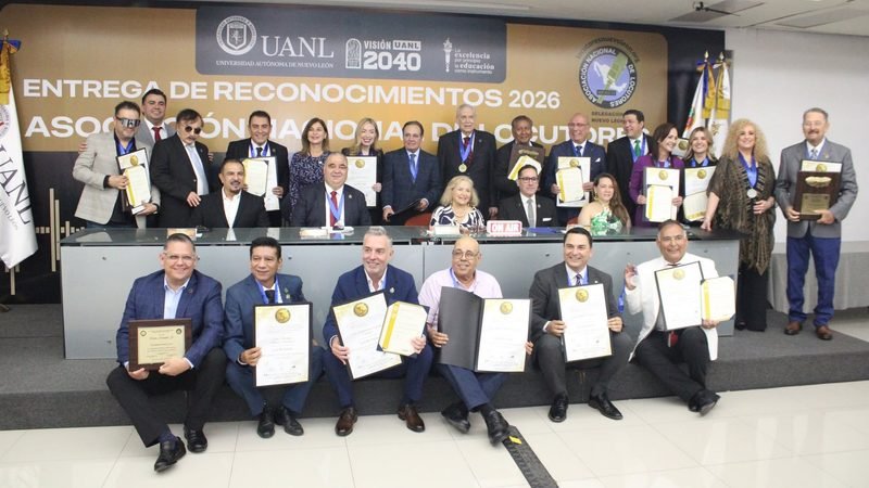 Reconocen a locutores de NL