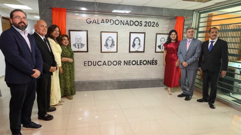 Agregan a Galería del Educador Neolonés a cuatro distinguidos maestros