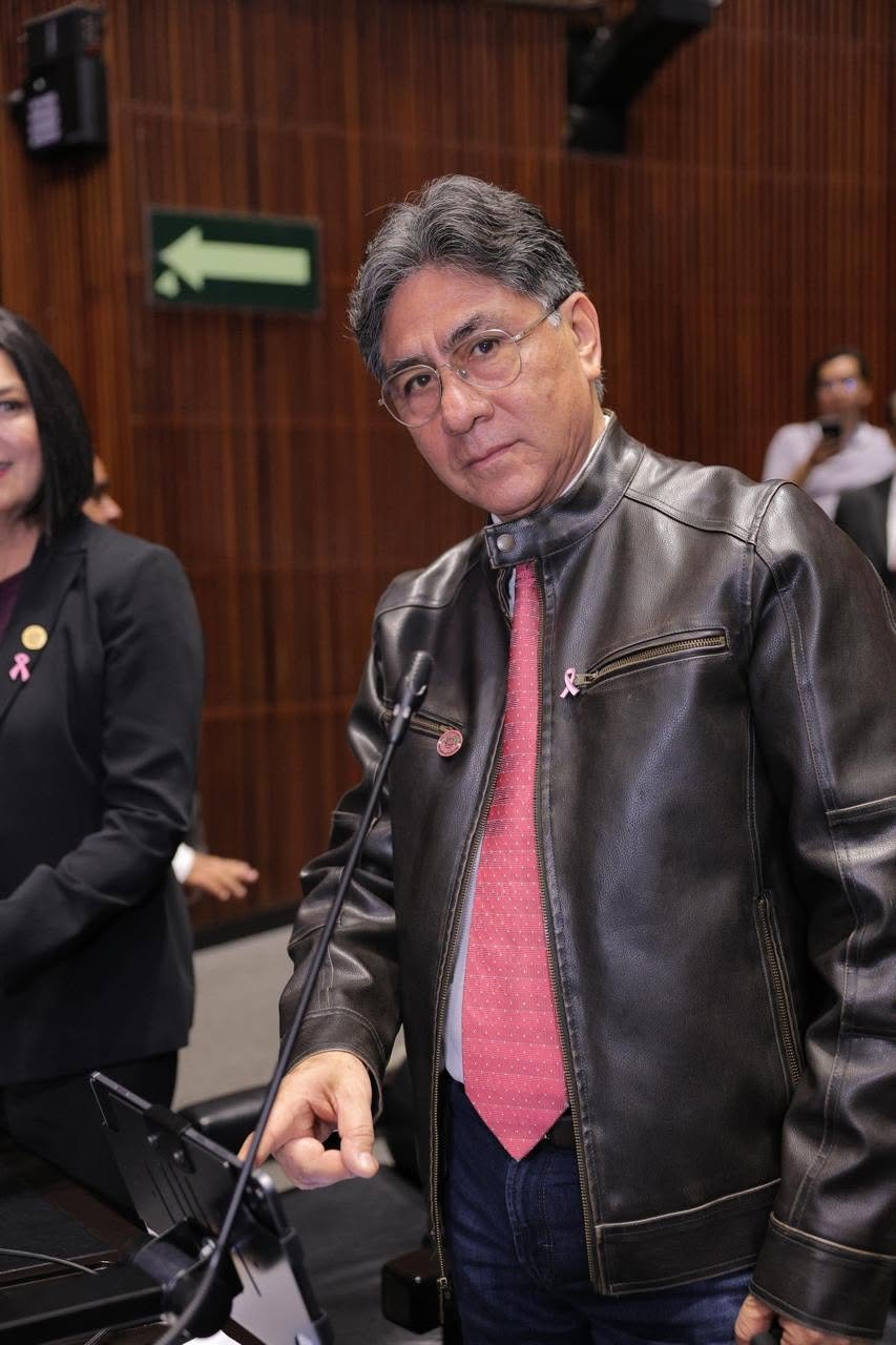 Demanda el diputado Santiago González desgravar aguinaldo y horas extras