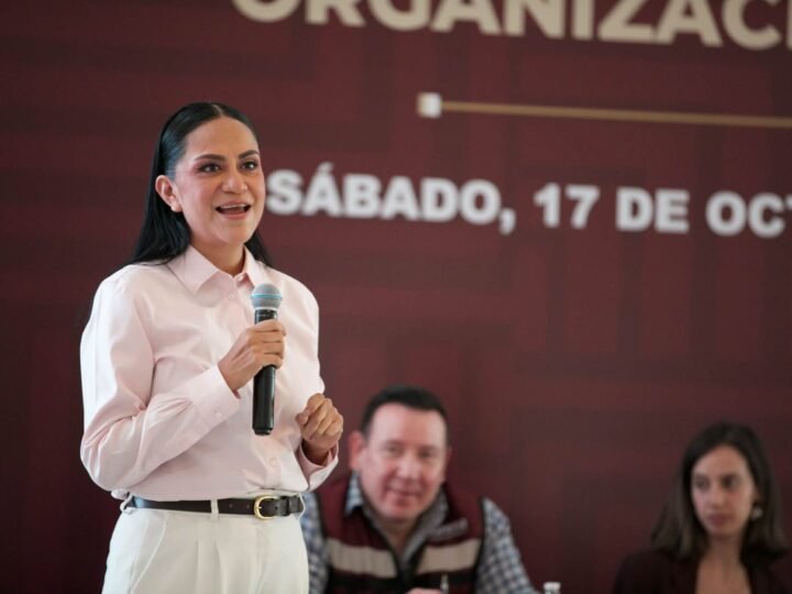 Viene Ariadna Montiel a reunirse con «corcholatas» perdedoras en NL