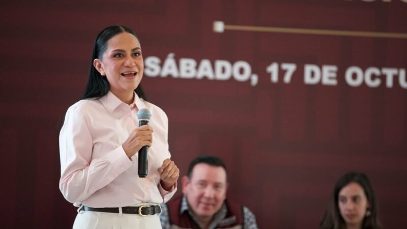 Viene Ariadna Montiel a reunirse con «corcholatas» perdedoras en NL