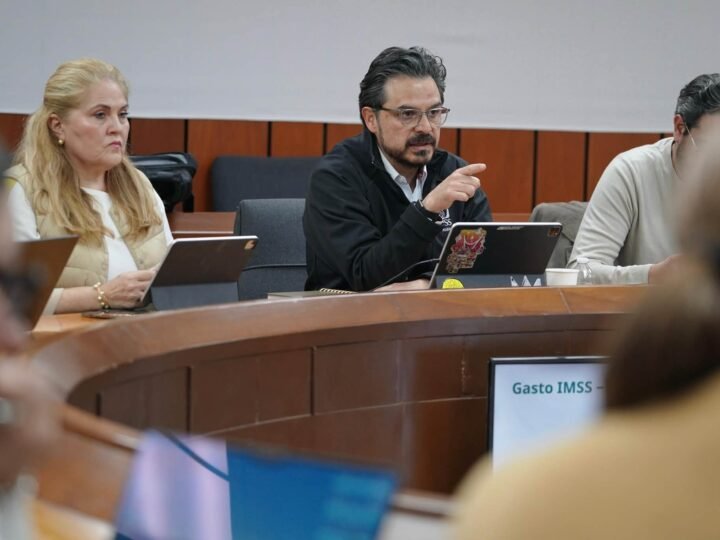 Incremento Salarial del 8% y mejora decondiciones de trabajo y atención a derechohabientes