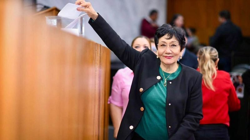 Vota diputada Lupita para entregar la Medalla de Honor Fray Servando Teresa de Mier 2026 a nueve recipiendarios