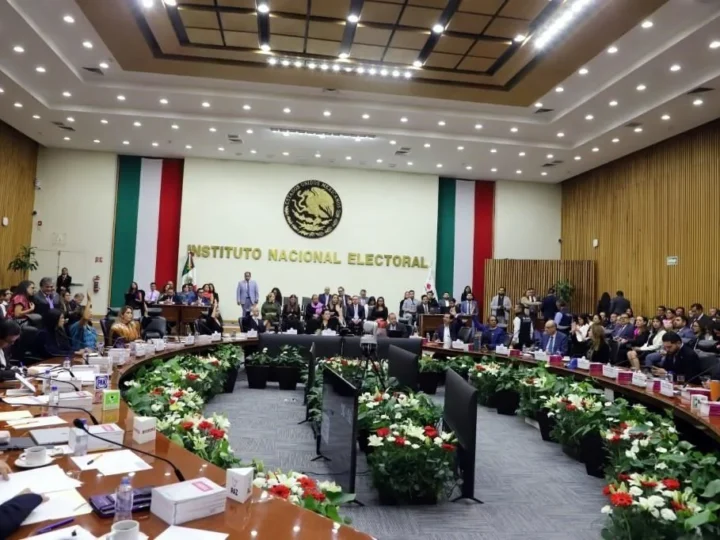 Indagarán gestión de Guadalupe Taddei en el INE; también la de Lorenzo Córdova
