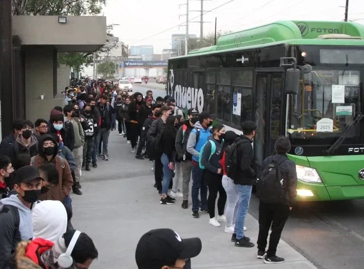 Nuevo León necesita 3 mil 289 camiones adicionales para mejorar el transporte público